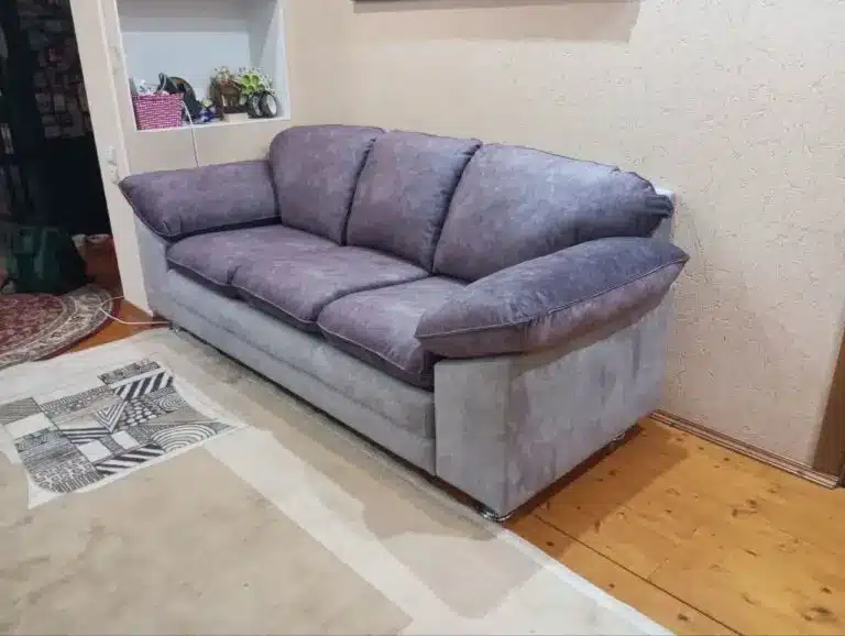 5355131972923100484